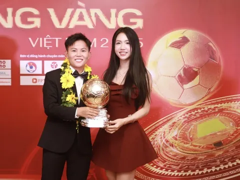 Trần Thị Duyên lặng lẽ đợi Bích Thùy để chia vui