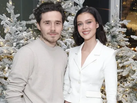 Lý do thực sự khiến vợ chồng Beckham bị con cả "block", hé lộ biệt danh kém duyên Victoria đặt cho con dâu