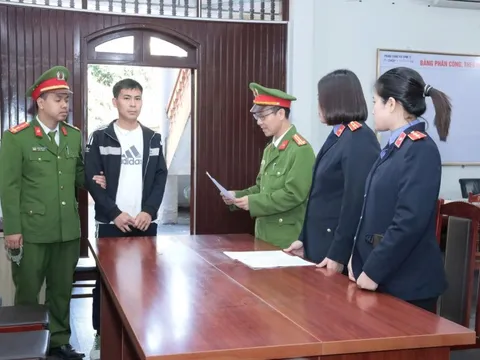 Thi hành lệnh bắt tạm giam Nguyễn Văn Tuyền sinh năm 1990