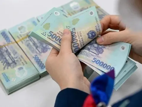 Đi làm dịp Tết Dương lịch được hưởng lương thưởng ra sao?