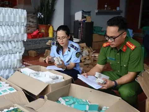 Thị trường mĩ phẩm sôi động, nguy cơ hàng giả gia tăng