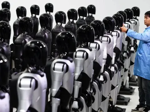 Tesla gọi, Trung Quốc trả lời: Cuộc đua robot 9.000 tỷ USD chính thức rực lửa