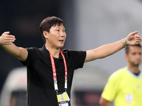 Tin vui cho HLV Kim Sang-sik và bóng đá Việt Nam