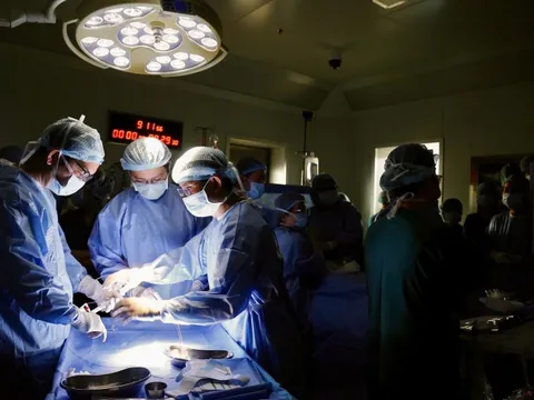 Bước tiến y học Việt Nam, ca thứ 12 được can thiệp thông tim bào thai