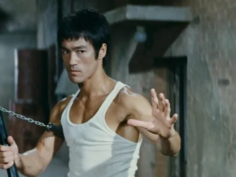 Lý Tiểu Long cả đời chỉ đấu 1 trận chính thức, đánh thắng vẫn day dứt