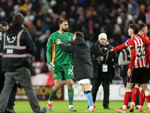 Man City trả giá đắt, gây náo loạn, Arsenal hưởng niềm vui