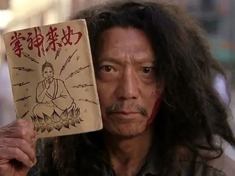 Gã ăn mày bí ẩn Viên Tường Nhân trong Tuyệt đỉnh Kung Fu qua đời