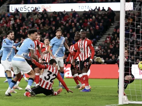 Ngoại hạng Anh: Mọi sai lầm đều phải trả giá đắt