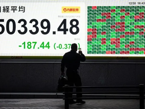 Chứng khoán châu Á khởi đầu tươi sáng năm 2026, nhà đầu tư chờ tín hiệu từ Phố Wall