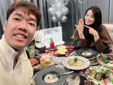 Tay vợt cầu lông Lê Đức Phát cầu hôn hotgirl bắn cung Ánh Nguyệt: Chuyện tình Olympic sắp đơm hoa kết trái