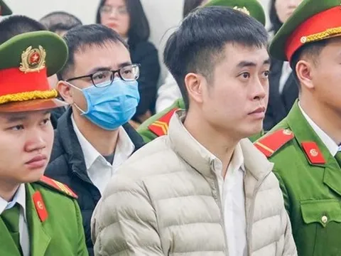 Ông trùm sản xuất sữa giả trị giá hơn 2.400 tỉ đồng: Con bị cáo sáng, chiều đều uống