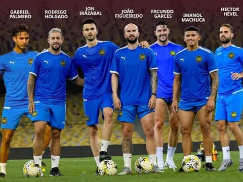 Malaysia điều tra vụ gian lận nhập tịch: Cảnh sát tiết lộ thông tin gây sốc