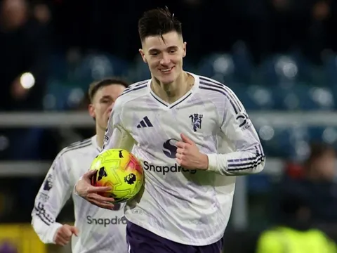 Kết quả Ngoại Hạng Anh: Sesko ghi 2 bàn, Man Utd không thắng được đội áp chót