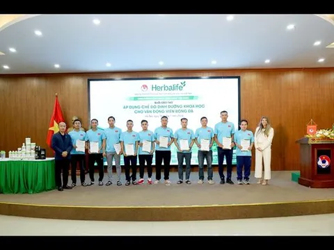 Herbalife Việt Nam và VFF tổ chức đào tạo về dinh dưỡng khoa học trong thể thao cho các câu lạc bộ bóng đá Việt Nam