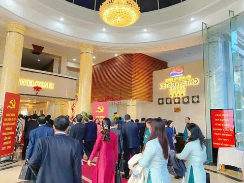 Khách sạn Vietsovpetro đón đoàn dự Đại hội Đảng bộ Lâm Đồng nhiệm kỳ mới