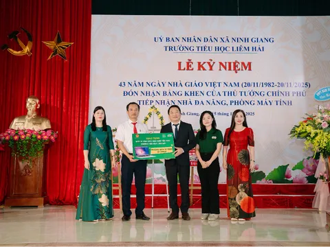 Nestlé trao tặng phòng máy tính mới hỗ trợ học sinh tiếp cận công nghệ